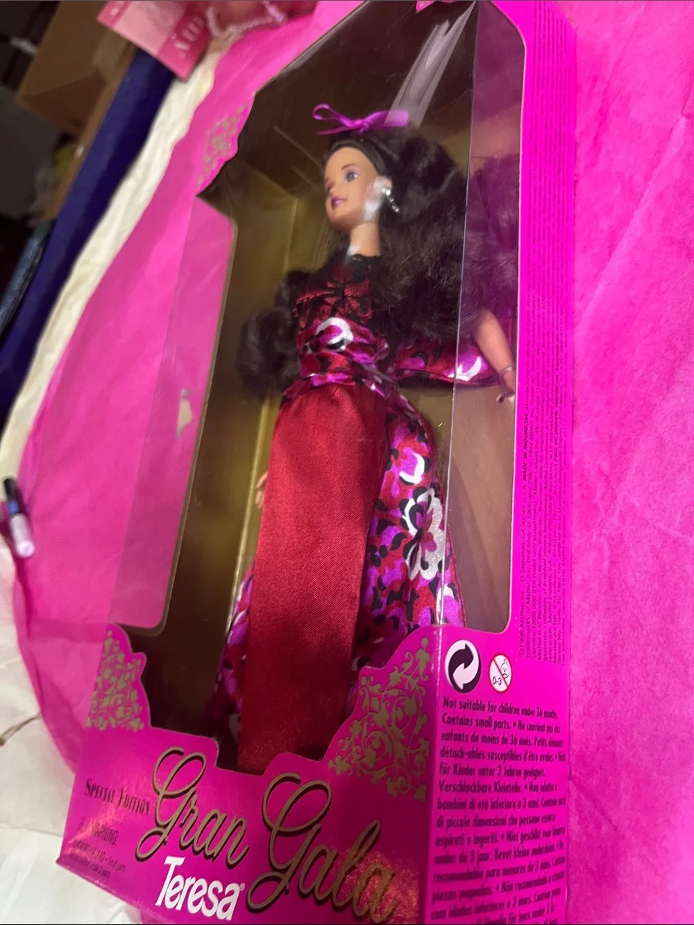 Mattel Gran Gala Teresa Doll in Red and Magenta Gown